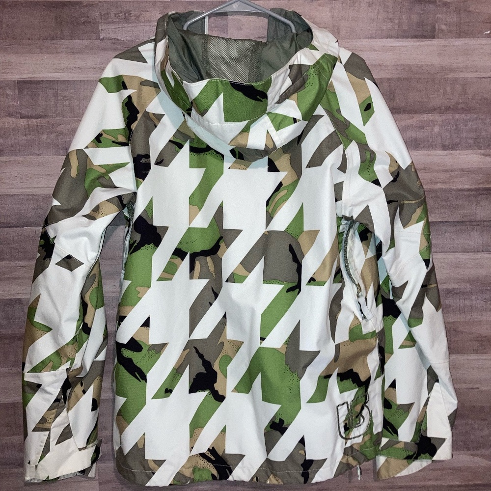 Burton Dryride Launch Ski /Snowboard jacket size XS Camo Houndstooth GUC